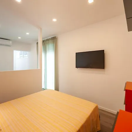 Lemon's Guest house Elmas