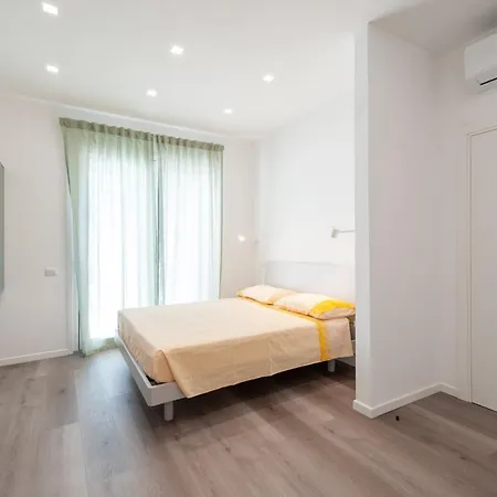 Lemon's Guest house Elmas